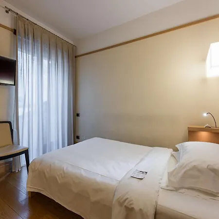 Western Armando 3* Verona